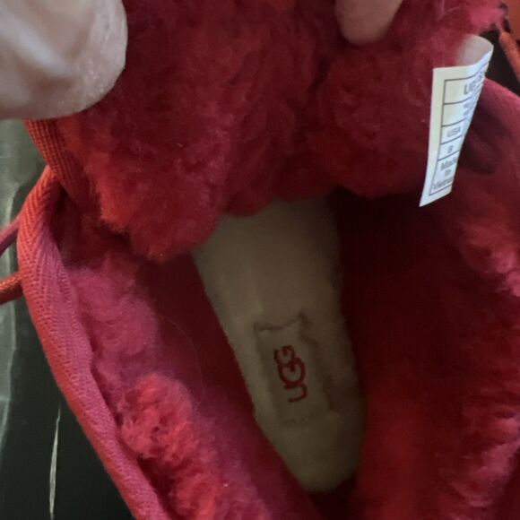 UGG Neumel Red Chukka Mens Size US 8, EU 41 Ankle Boots Suede Lace Up - Picture 11 of 15